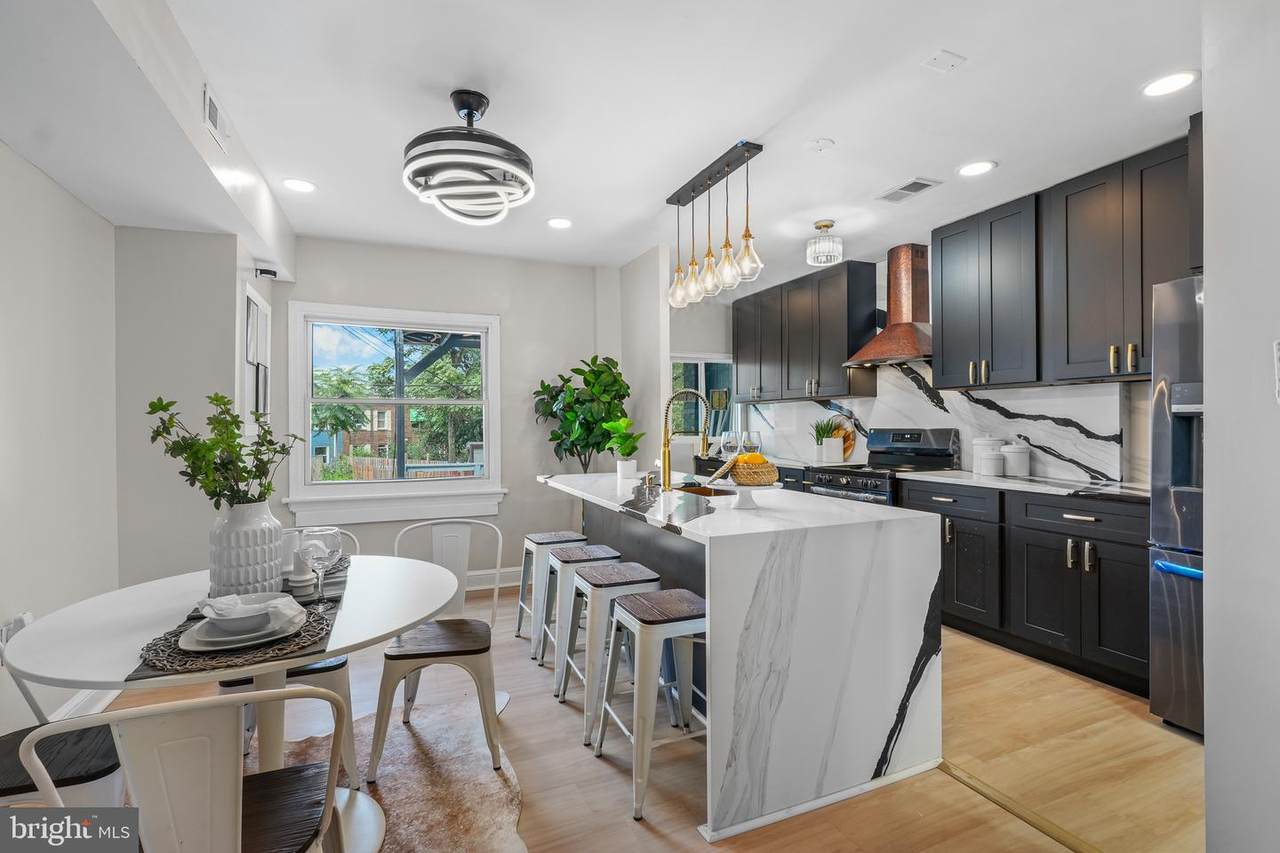 1614 Q Street - Photo 1