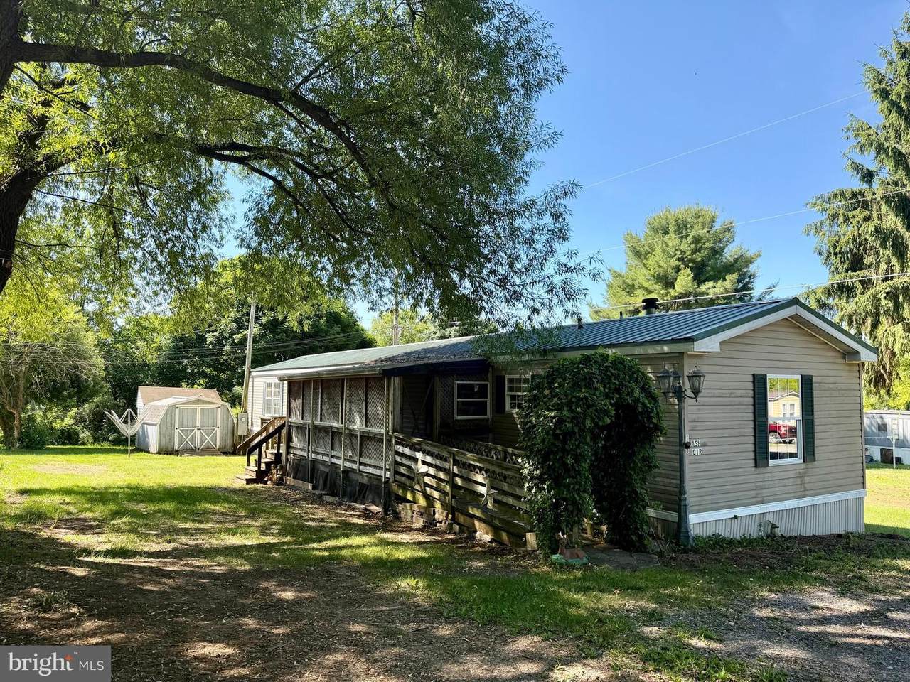 178 Ash Circle - Photo 1