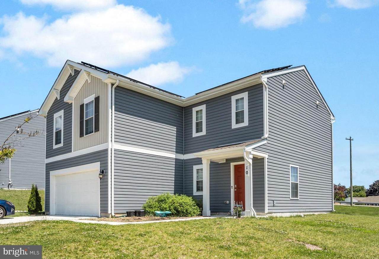 10 American Avenue - Photo 1