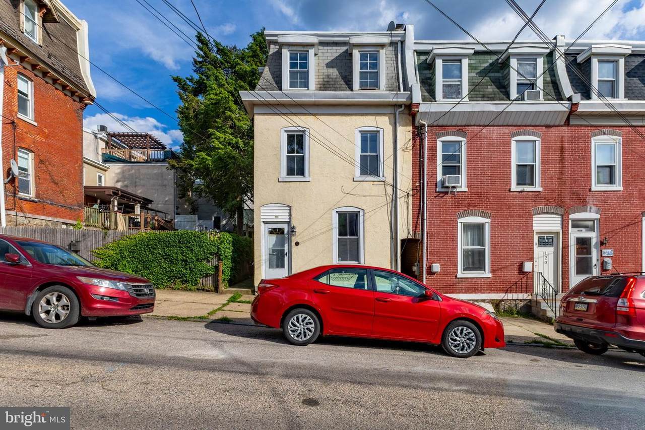 122 Salaignac Street - Photo 1