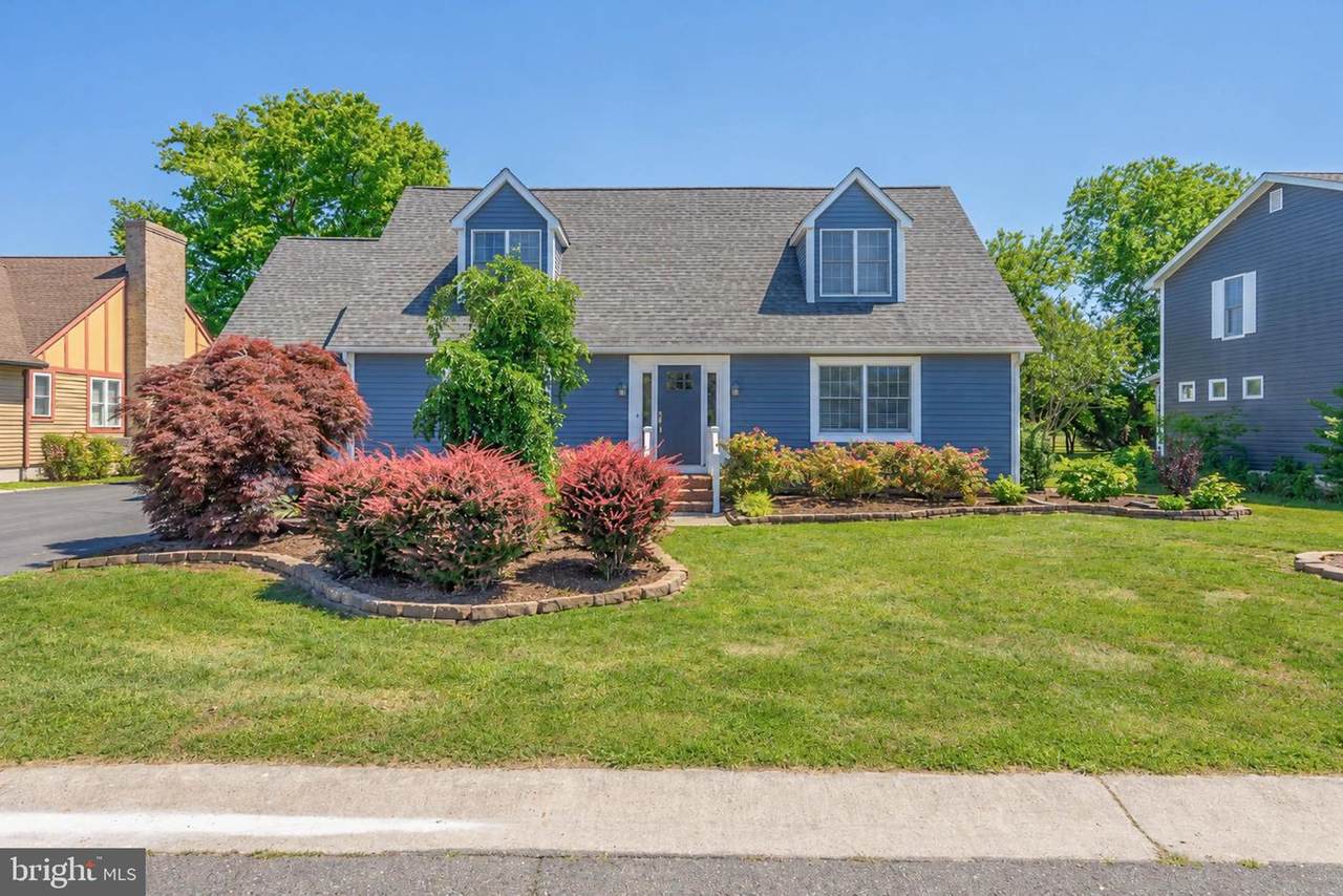 18 Bay Breeze Drive - Photo 1