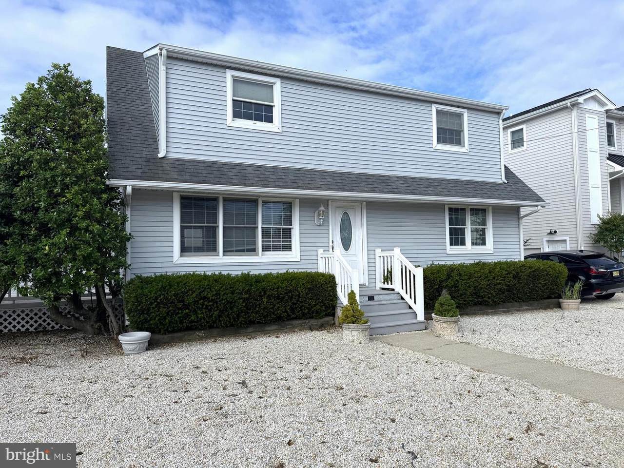 218 7TH Street - Photo 1