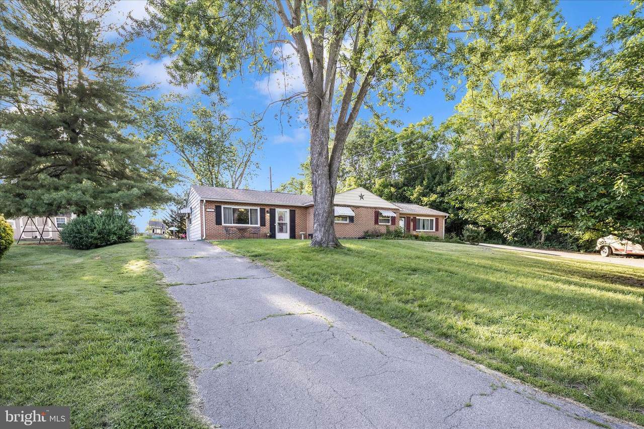 202 Bethlehem Court - Photo 1