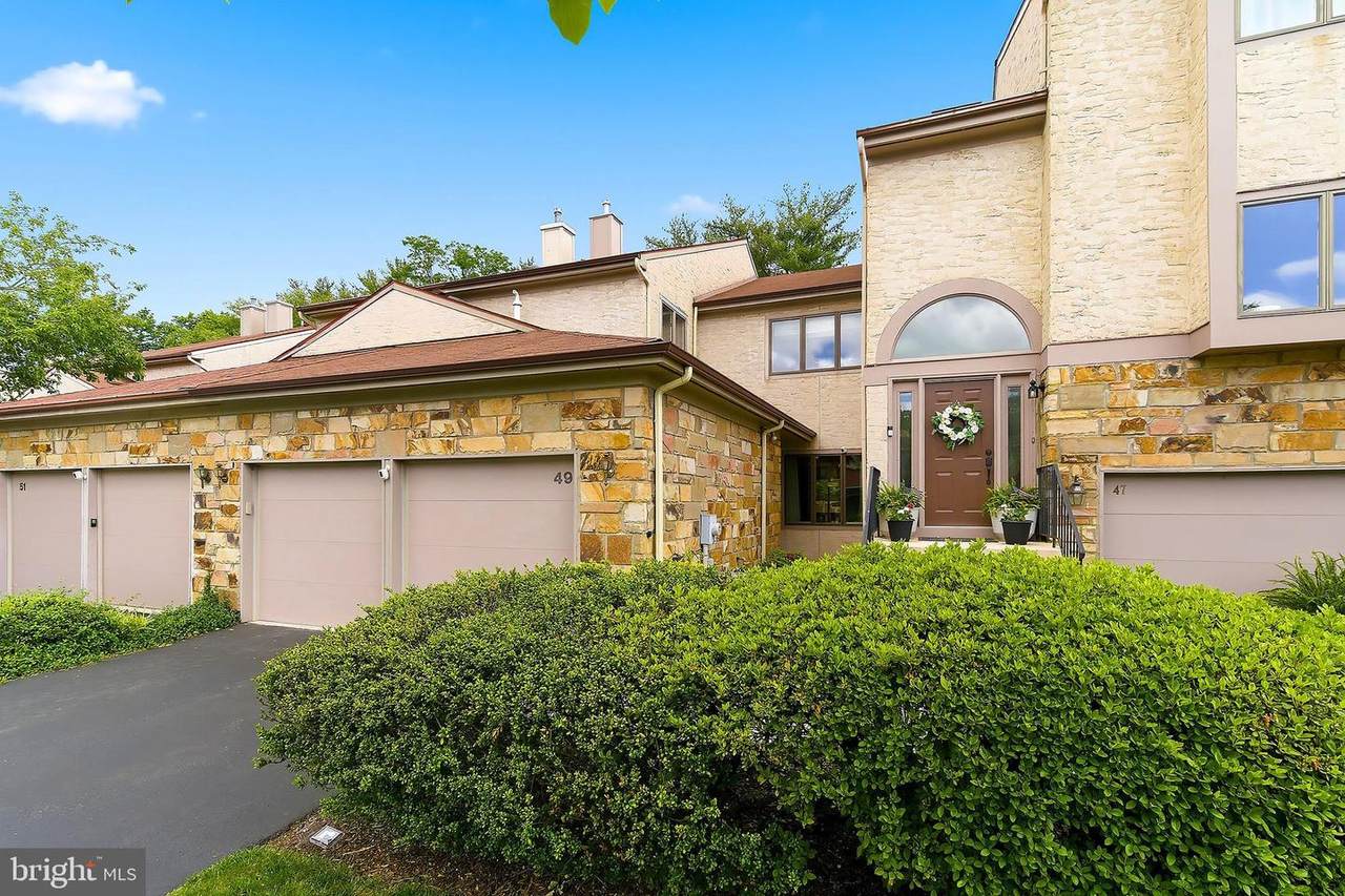 49 Woodmont Drive - Photo 1