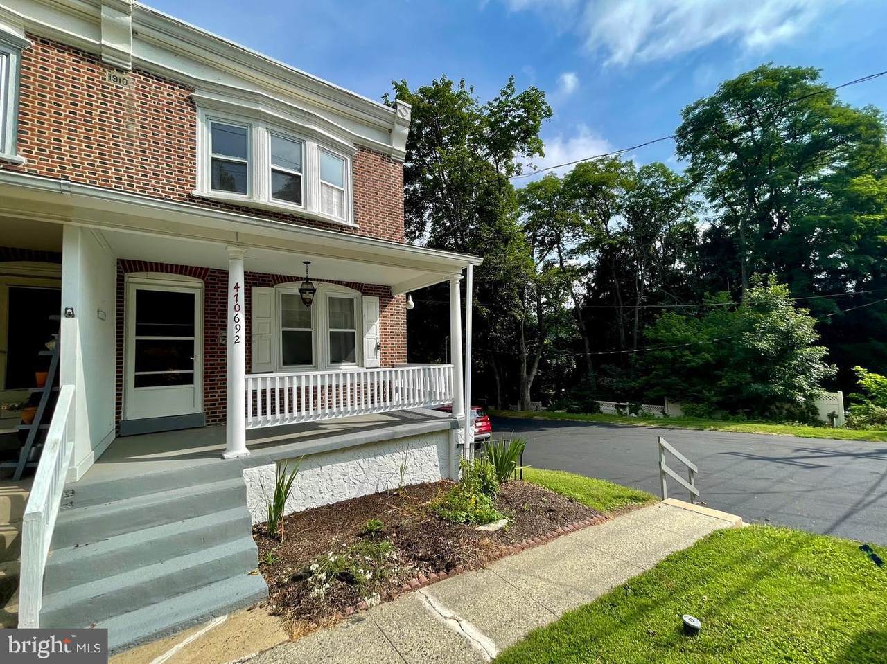 692 Lenni Road - Photo 1