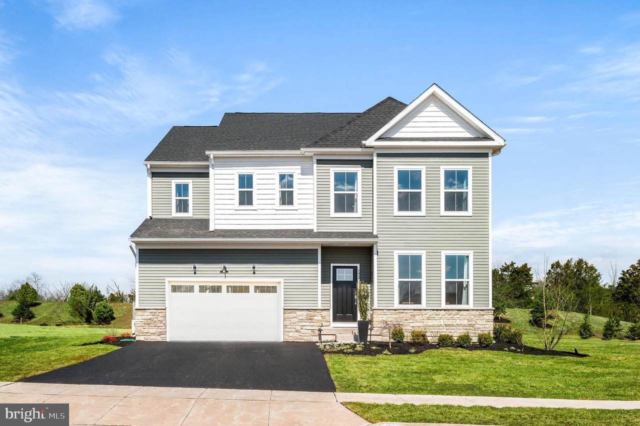 56 Edmonton Avenue - Photo 1
