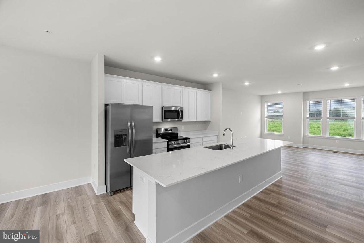 1416 Lake Geneva Drive - Photo 1
