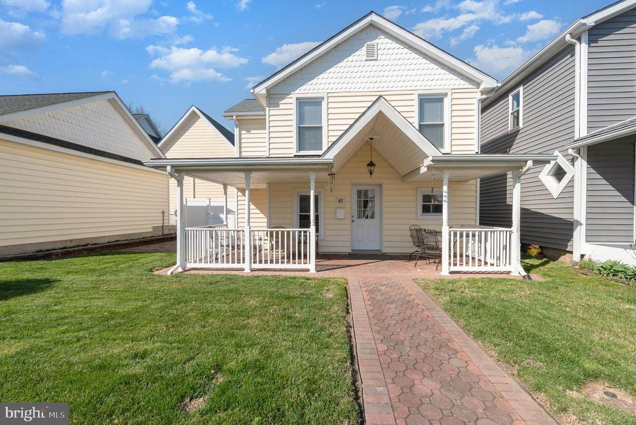 457 Lafayette Street - Photo 1