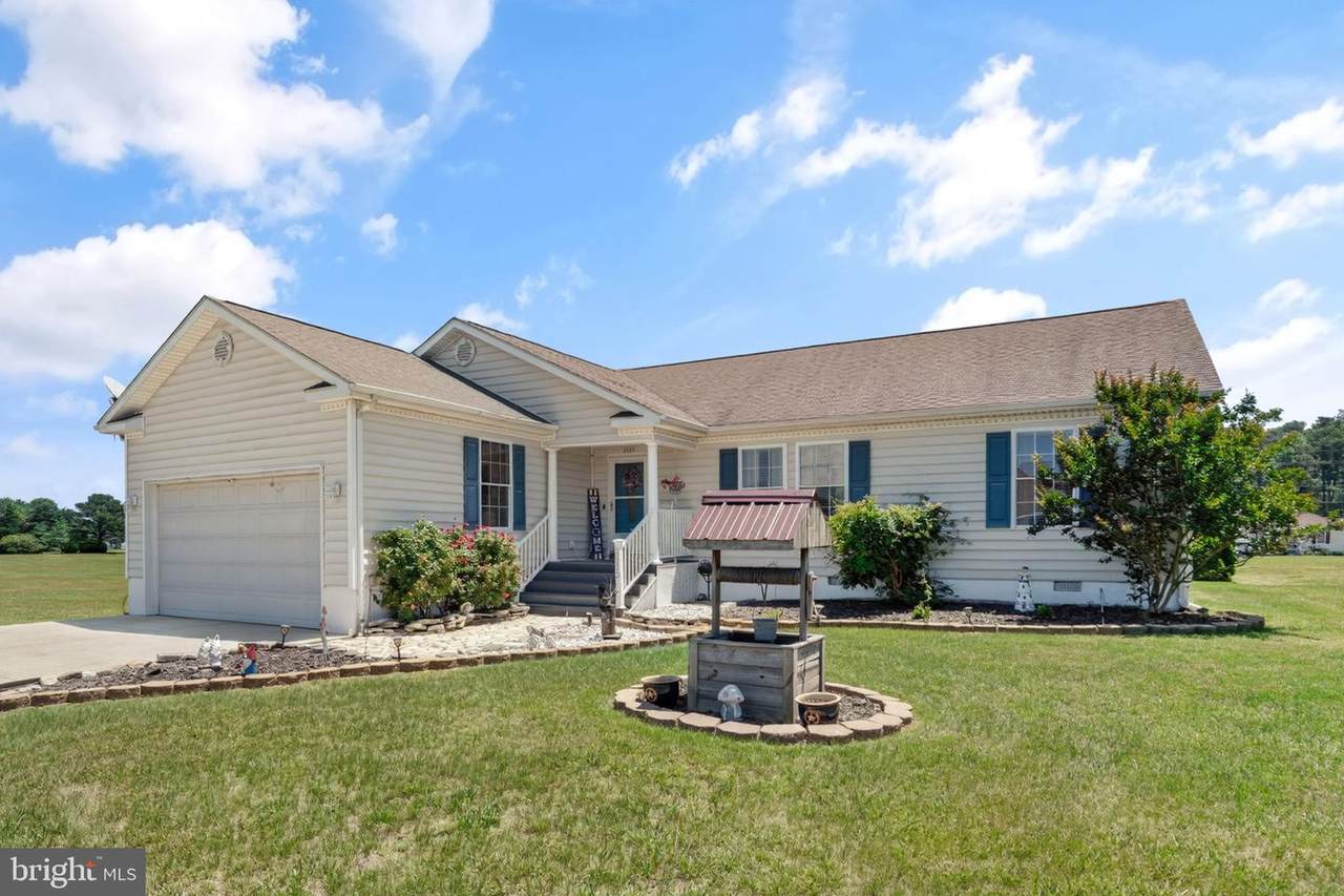 2353 Yardarm Drive - Photo 1