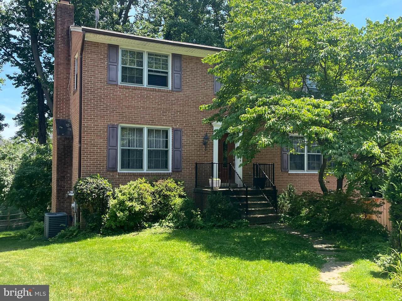 5310 Danbury Road - Photo 1