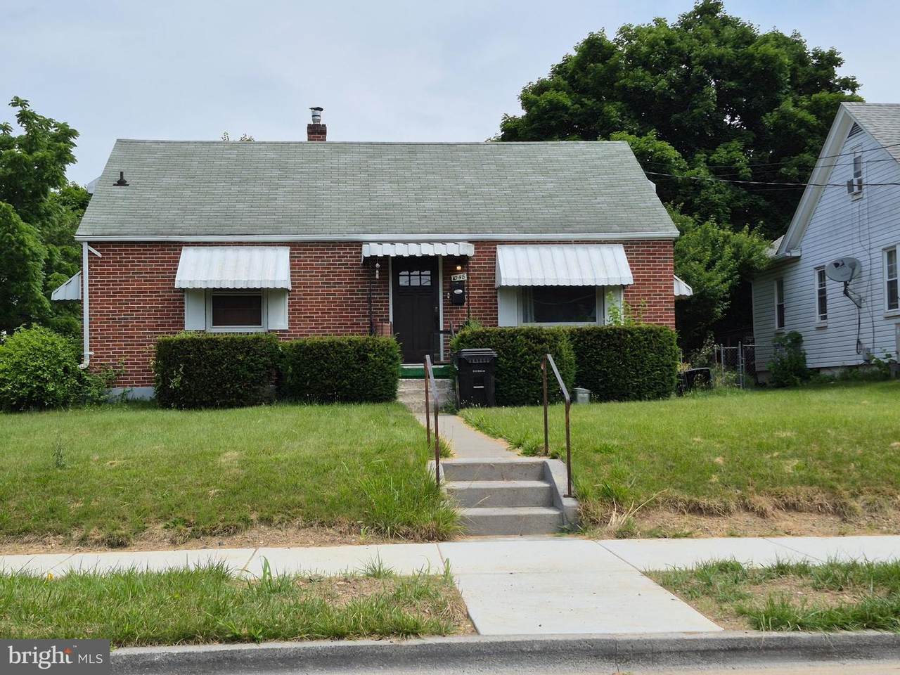 1048 Woodland Avenue - Photo 1