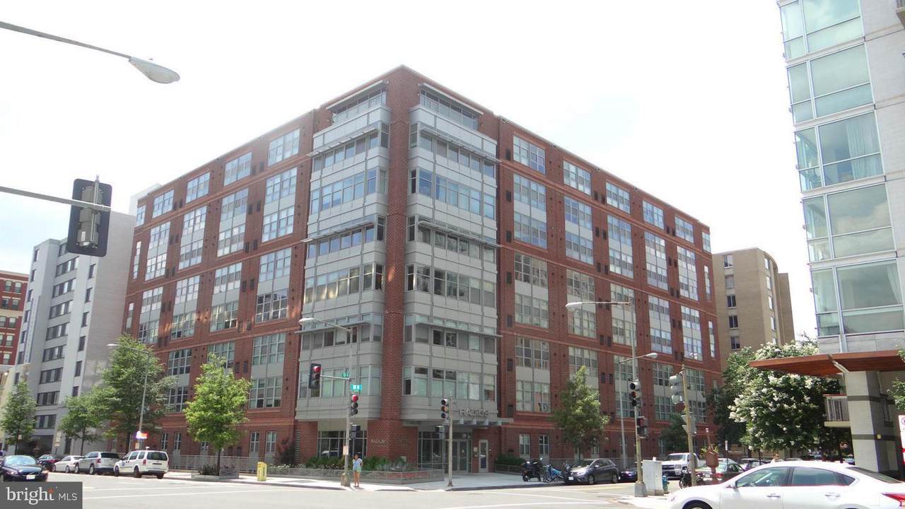 1300 N Street - Photo 1
