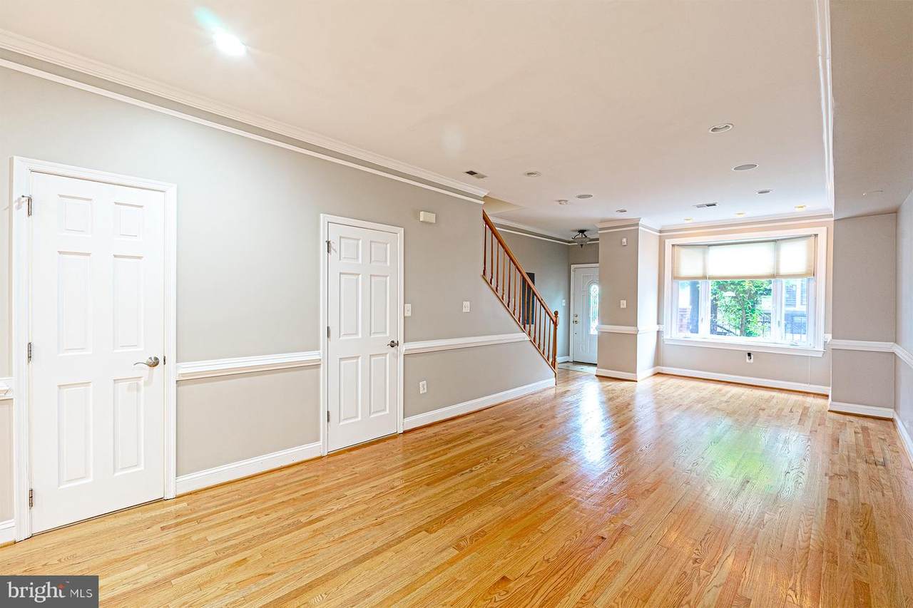 1535 Gales Street - Photo 1