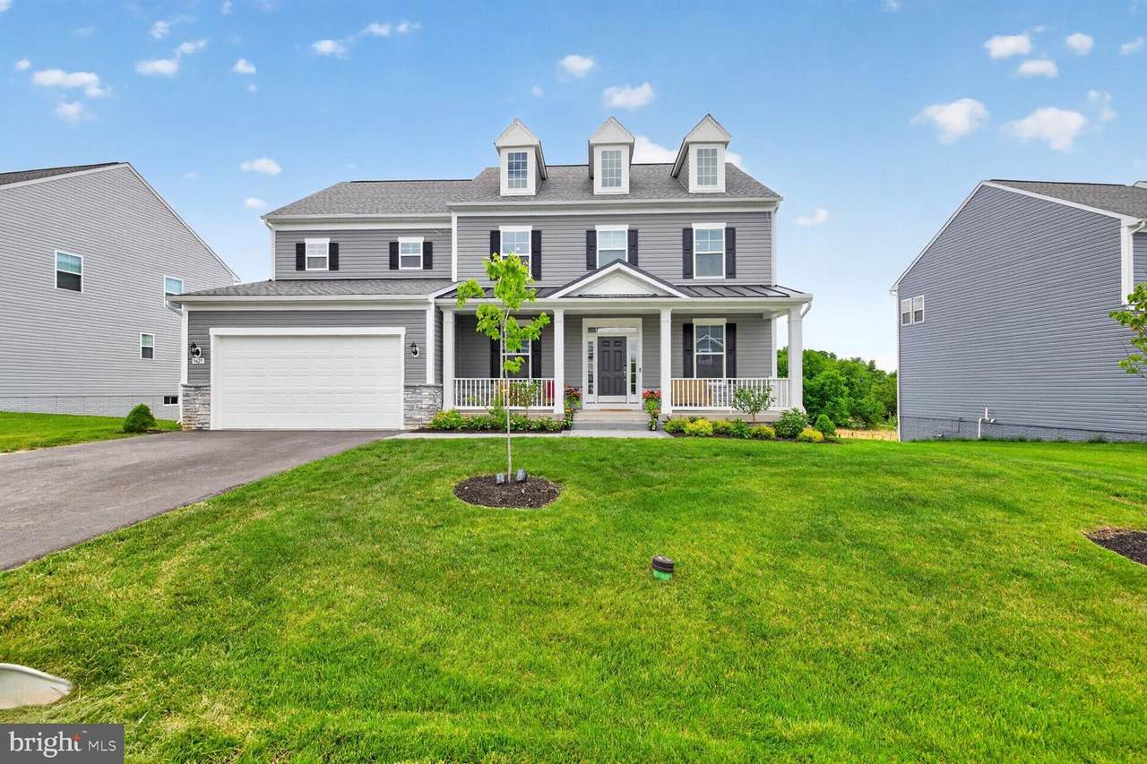 9425 Alloway Drive - Photo 1