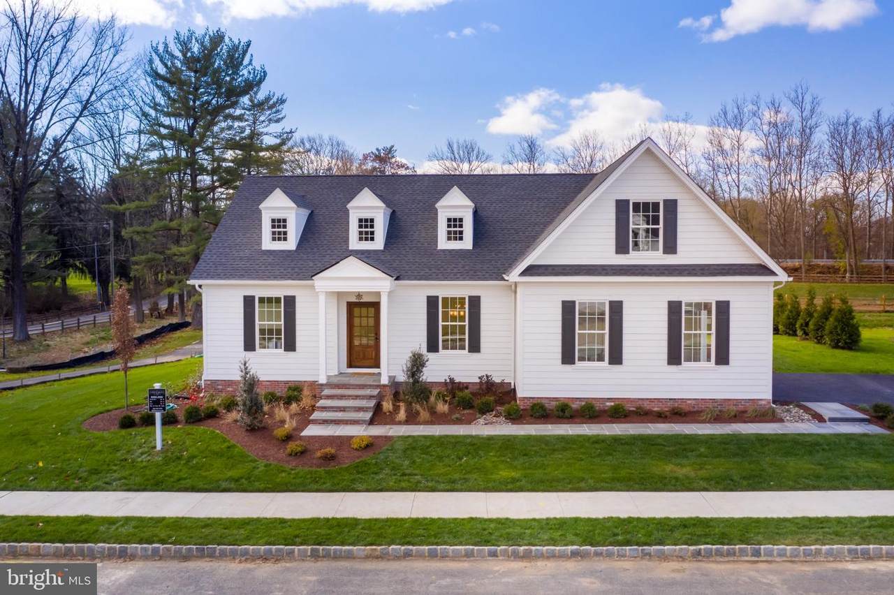 4630 Old Saucon Road - Photo 1