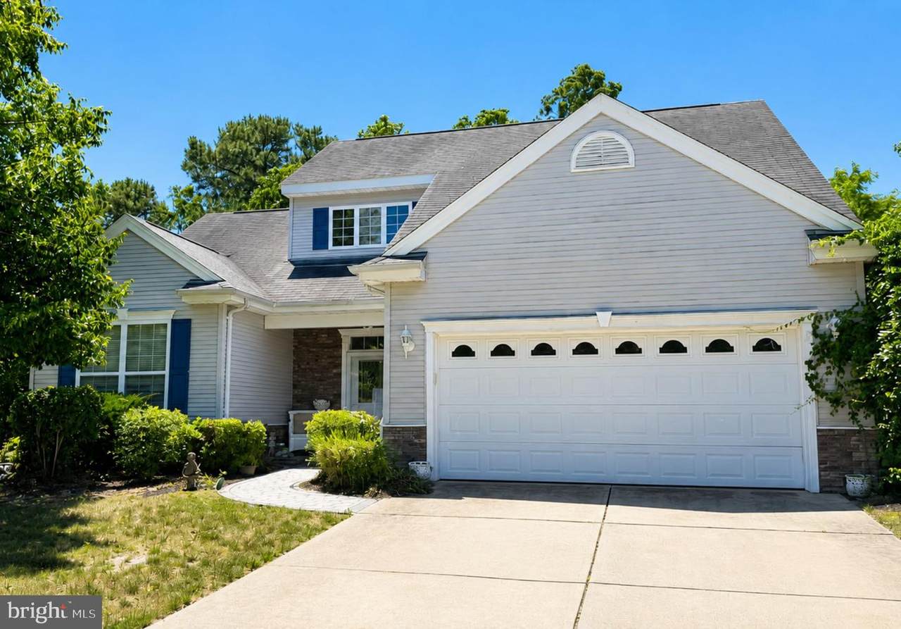 17 Sweetwater Drive - Photo 1