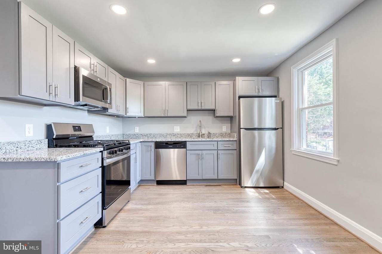 633 Lucia Avenue - Photo 1