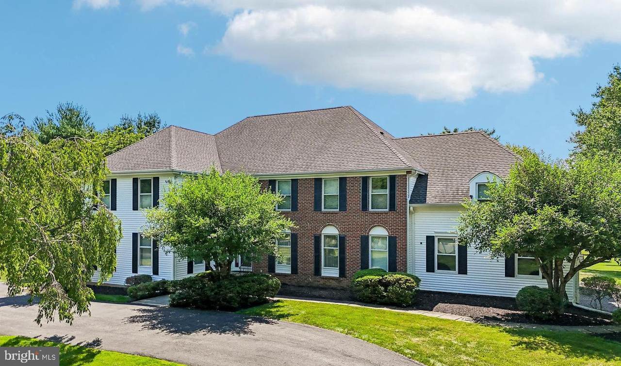 1 Dorchester Court - Photo 1