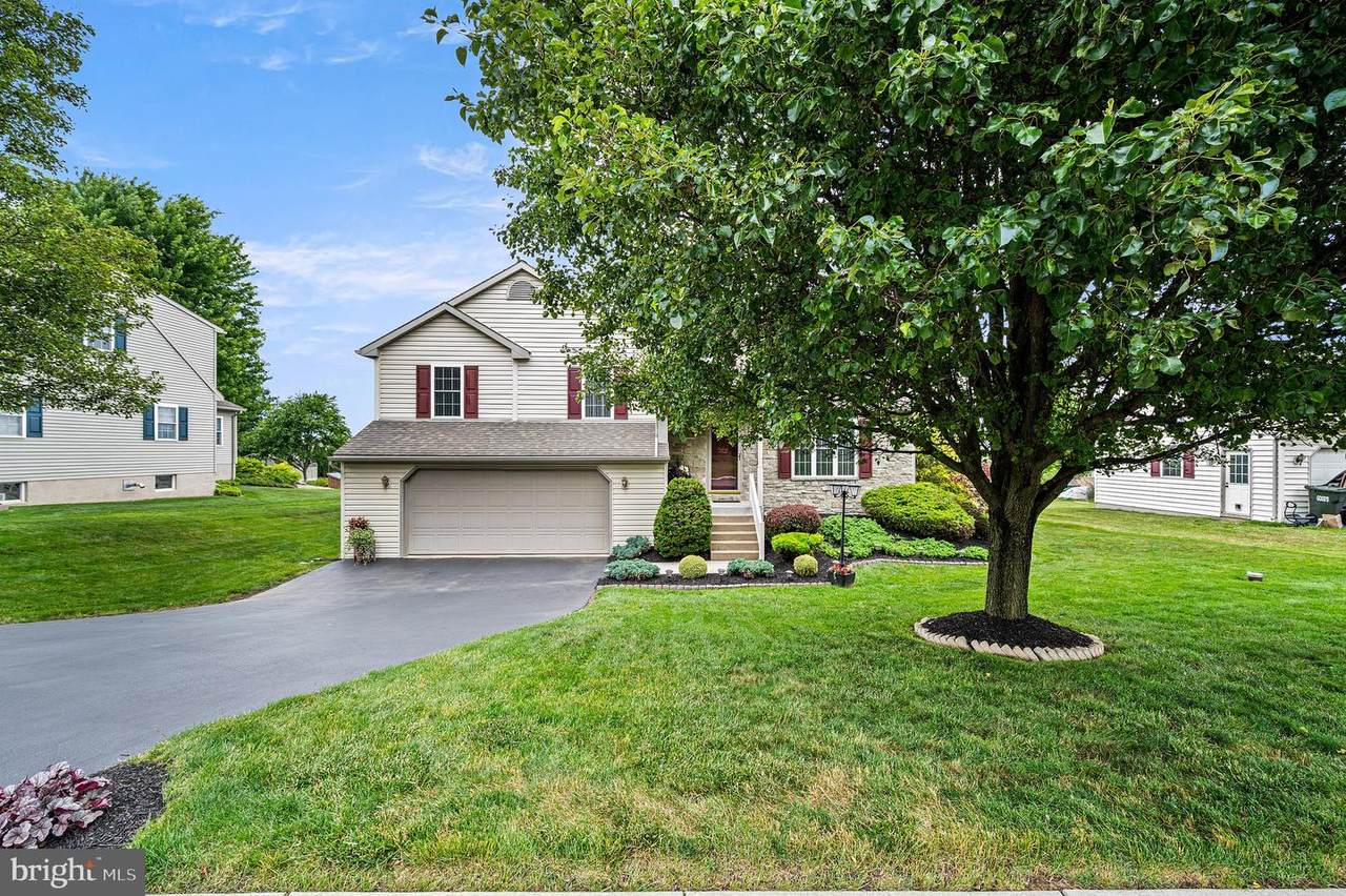 349 Farm View Dr. - Photo 1
