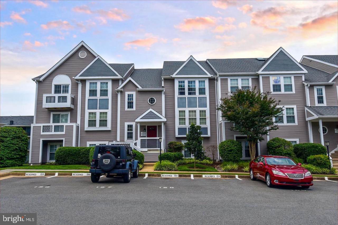 4056-C Grays Pointe Court - Photo 1