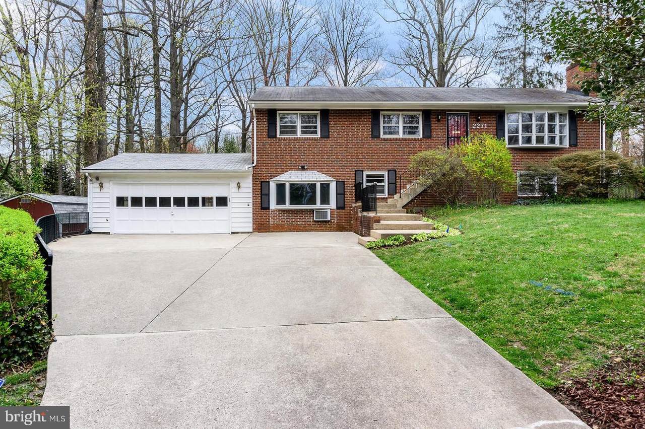 2271 Providence Street - Photo 1