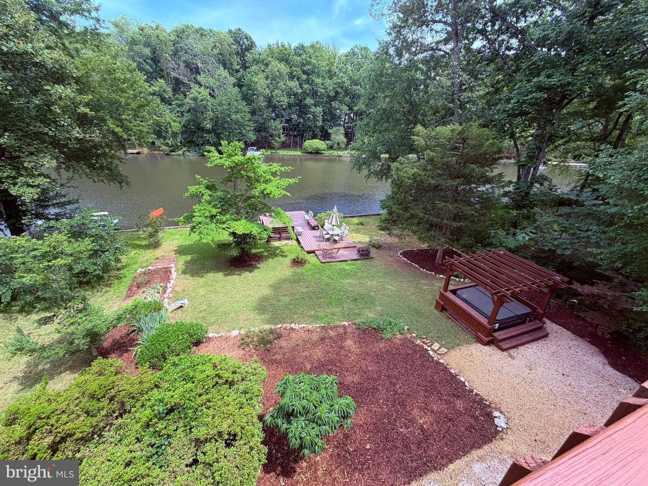 1214 Eastover Parkway - Photo 1
