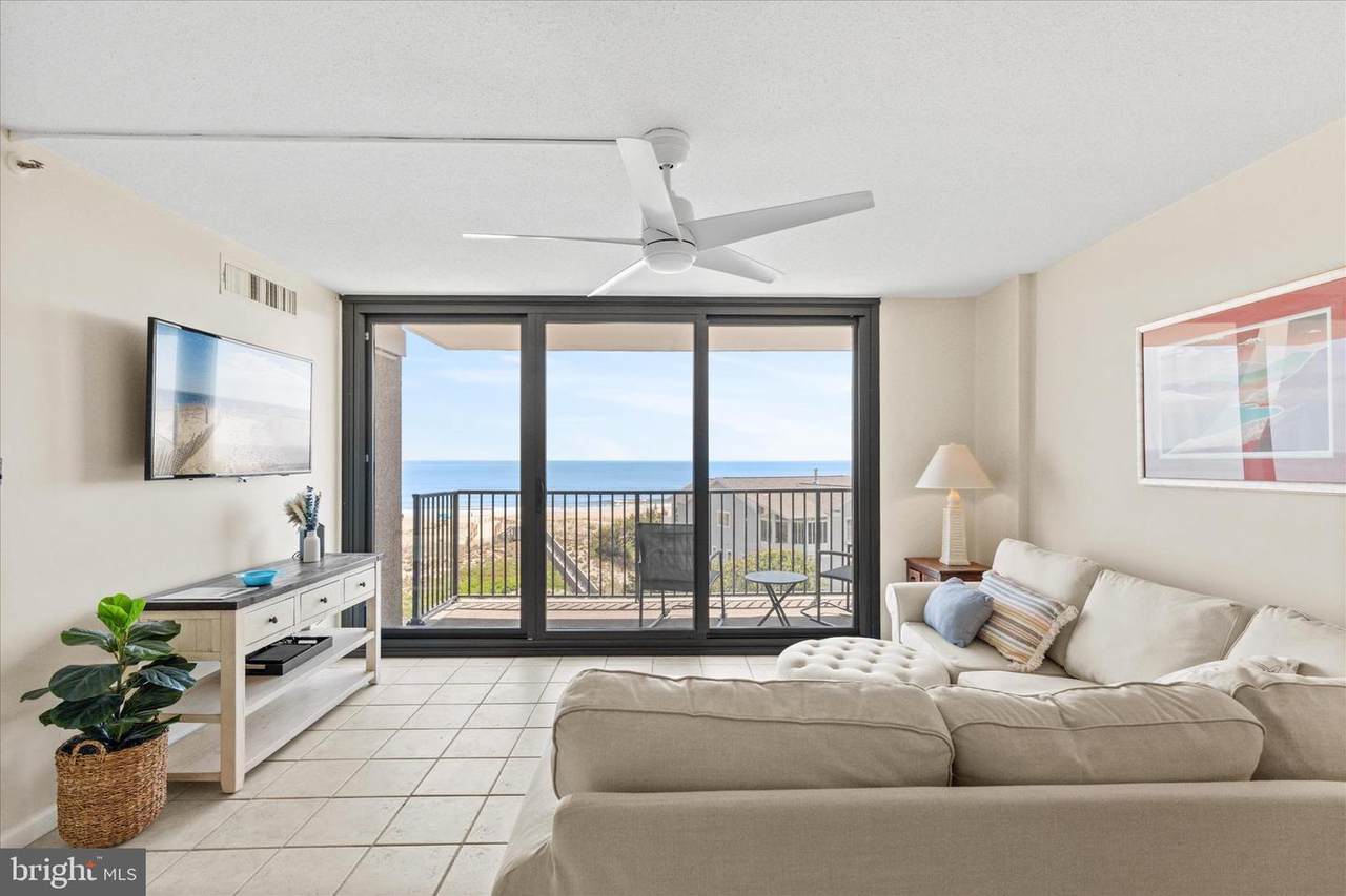 402 Island House Road - Photo 1