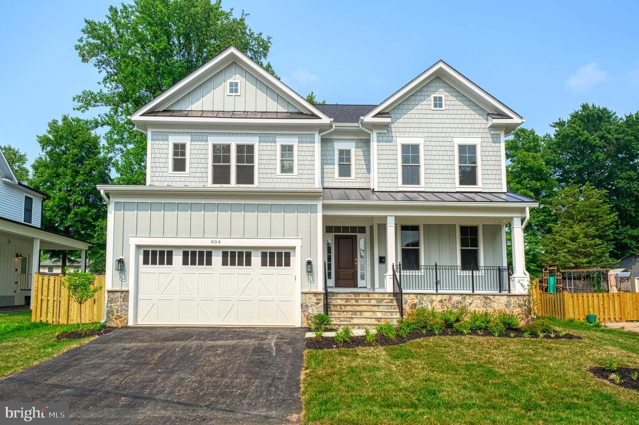 115 Saint Andrews Drive - Photo 1