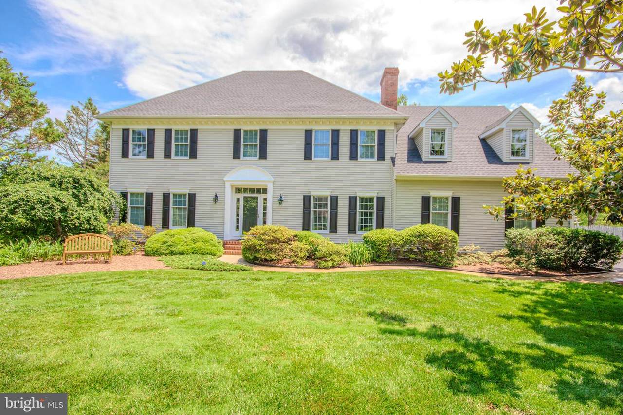 5521 Dunfries Court - Photo 1