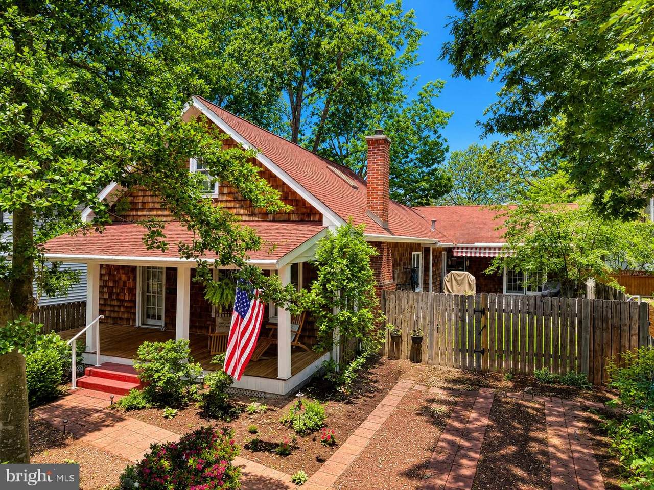 161 Columbia Avenue - Photo 1