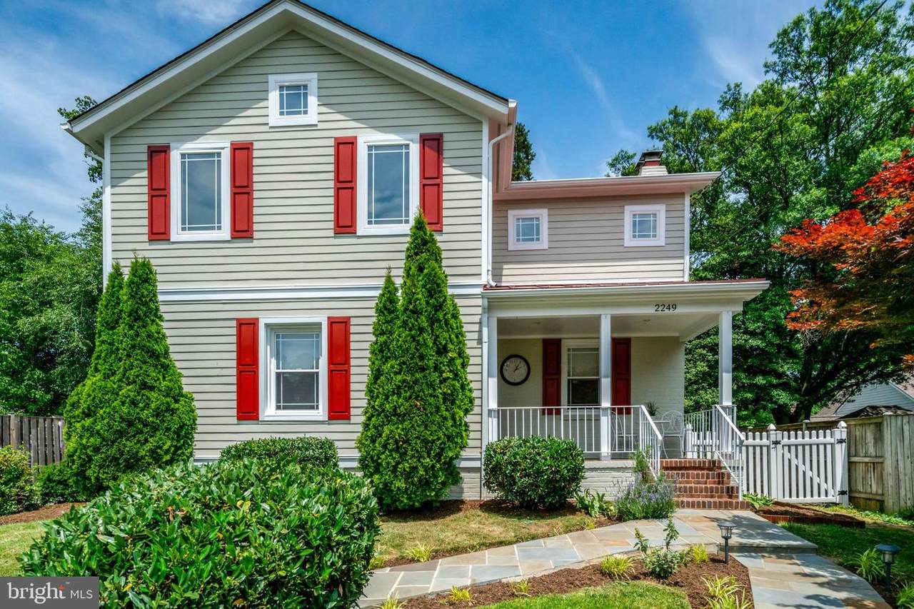 2249 Wakefield Street - Photo 1