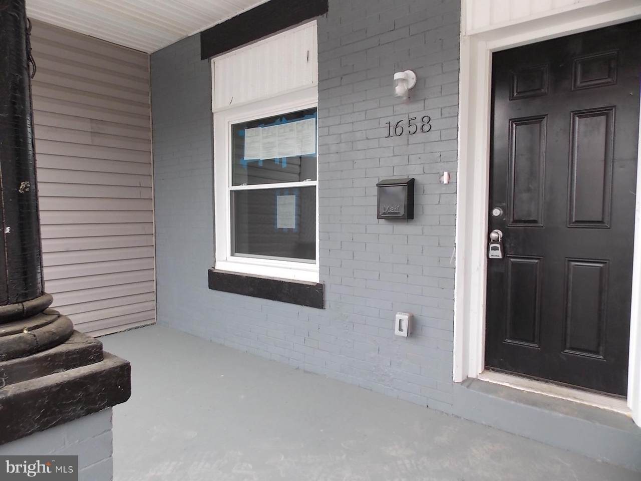 1658 54TH Street - Photo 1