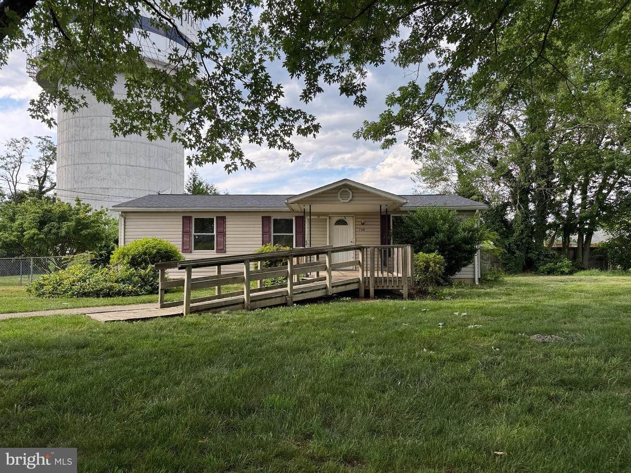 7341 Martinsburg Pike - Photo 1