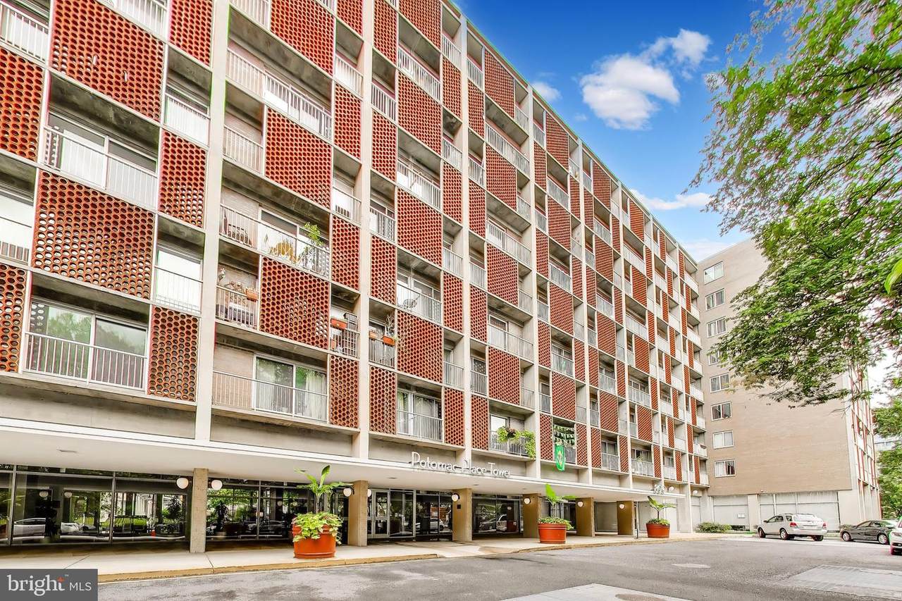 800 4TH Street - Photo 1