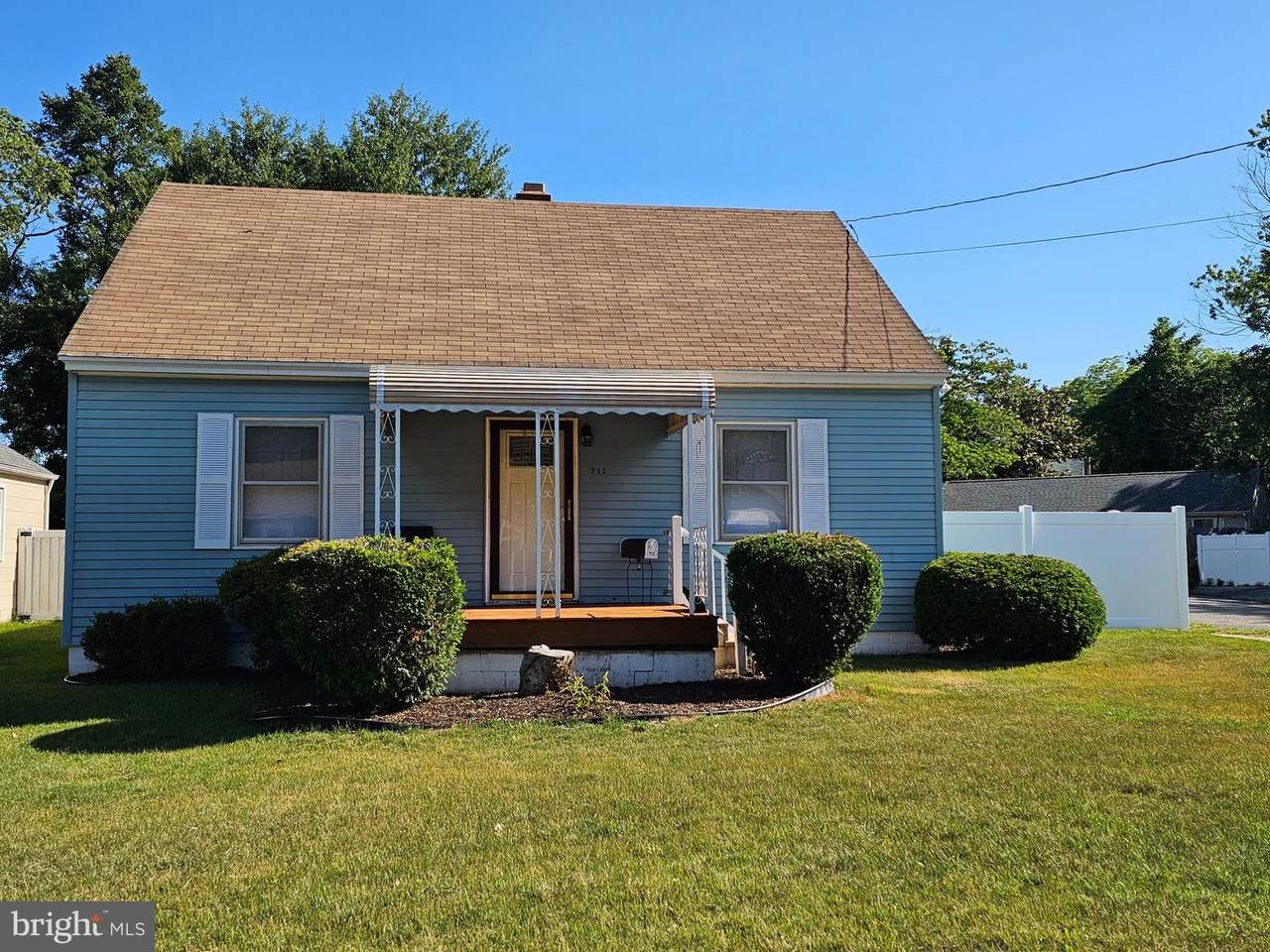 712 Ferndale Road - Photo 1