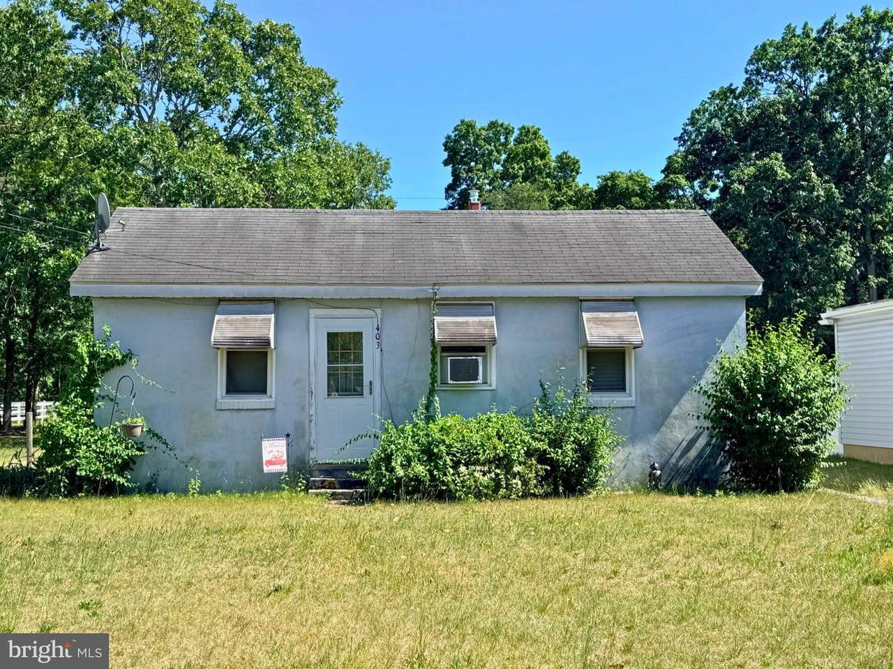 403 Henderson Avenue - Photo 1