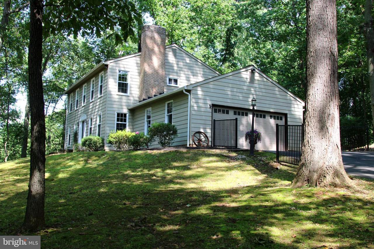 901 Southampton Road - Photo 1