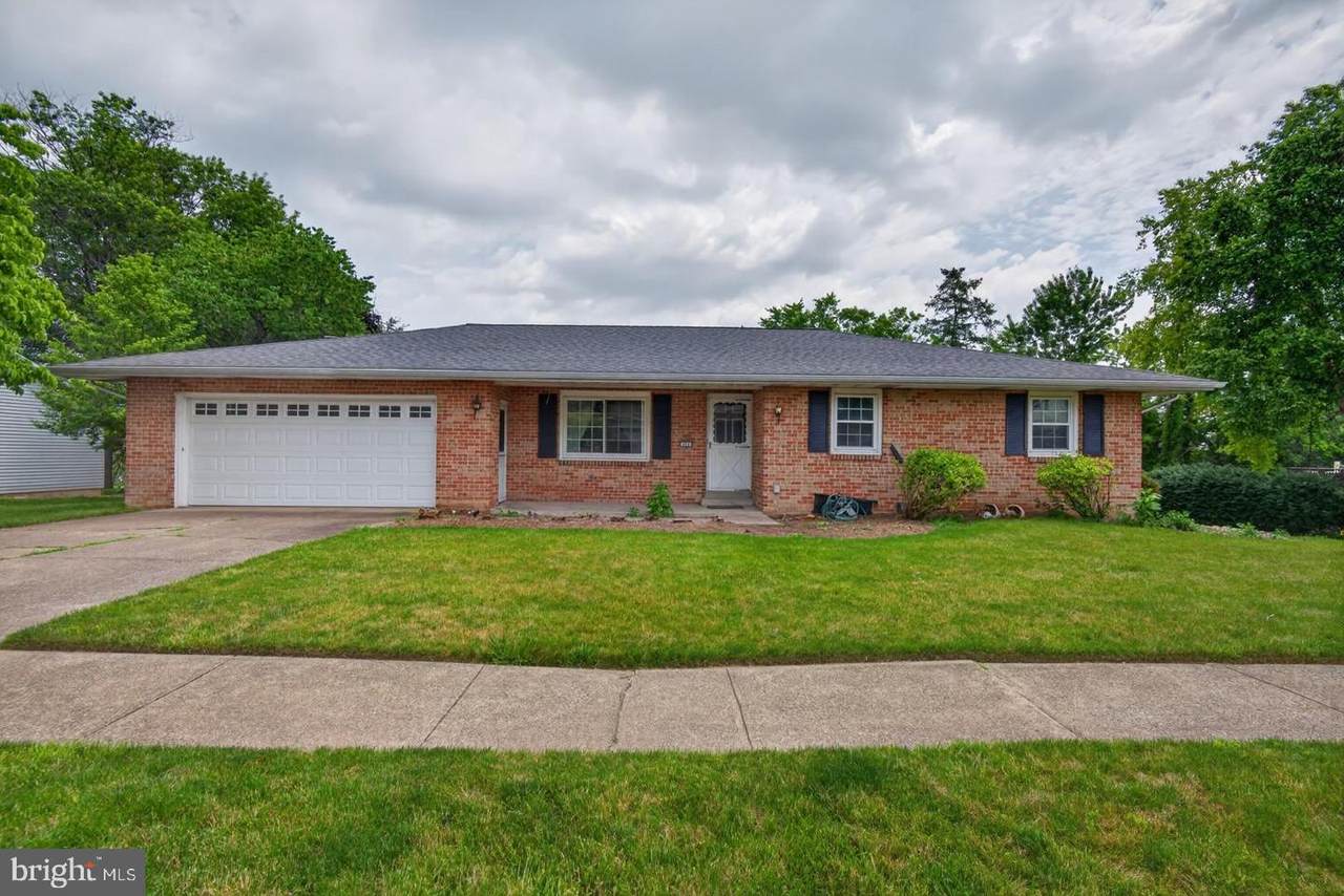 426 Sioux Drive - Photo 1