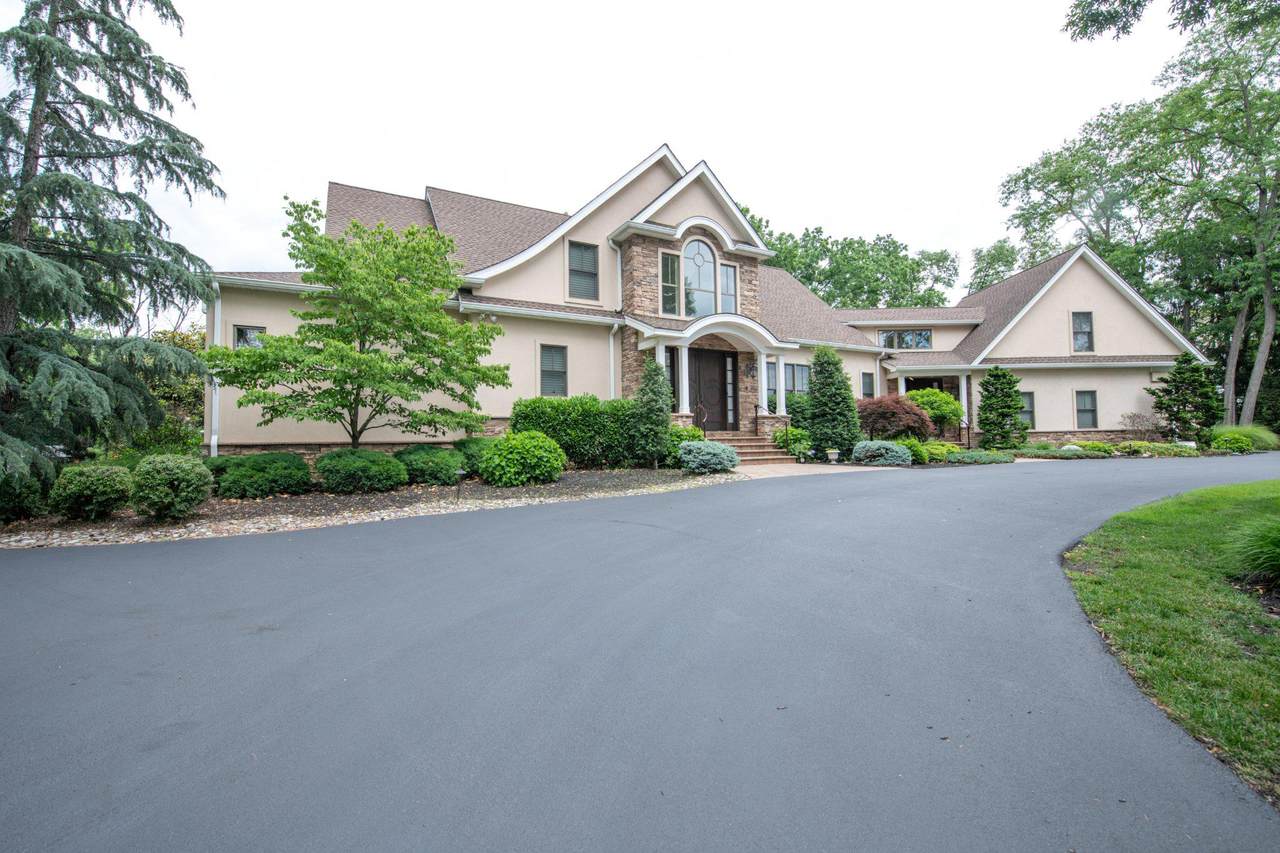 711 Moredon Road - Photo 1
