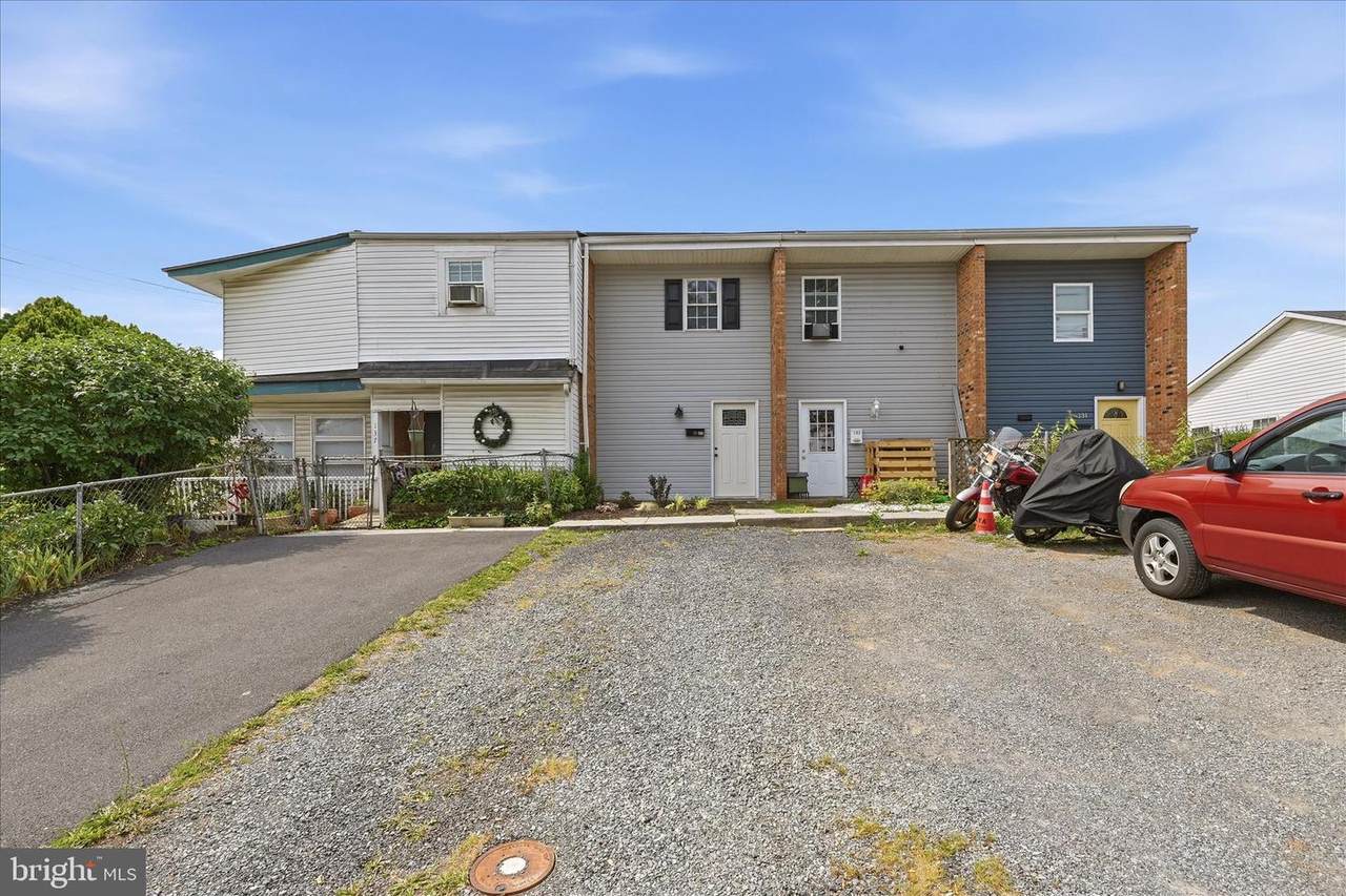 135 Beeden Lane - Photo 1