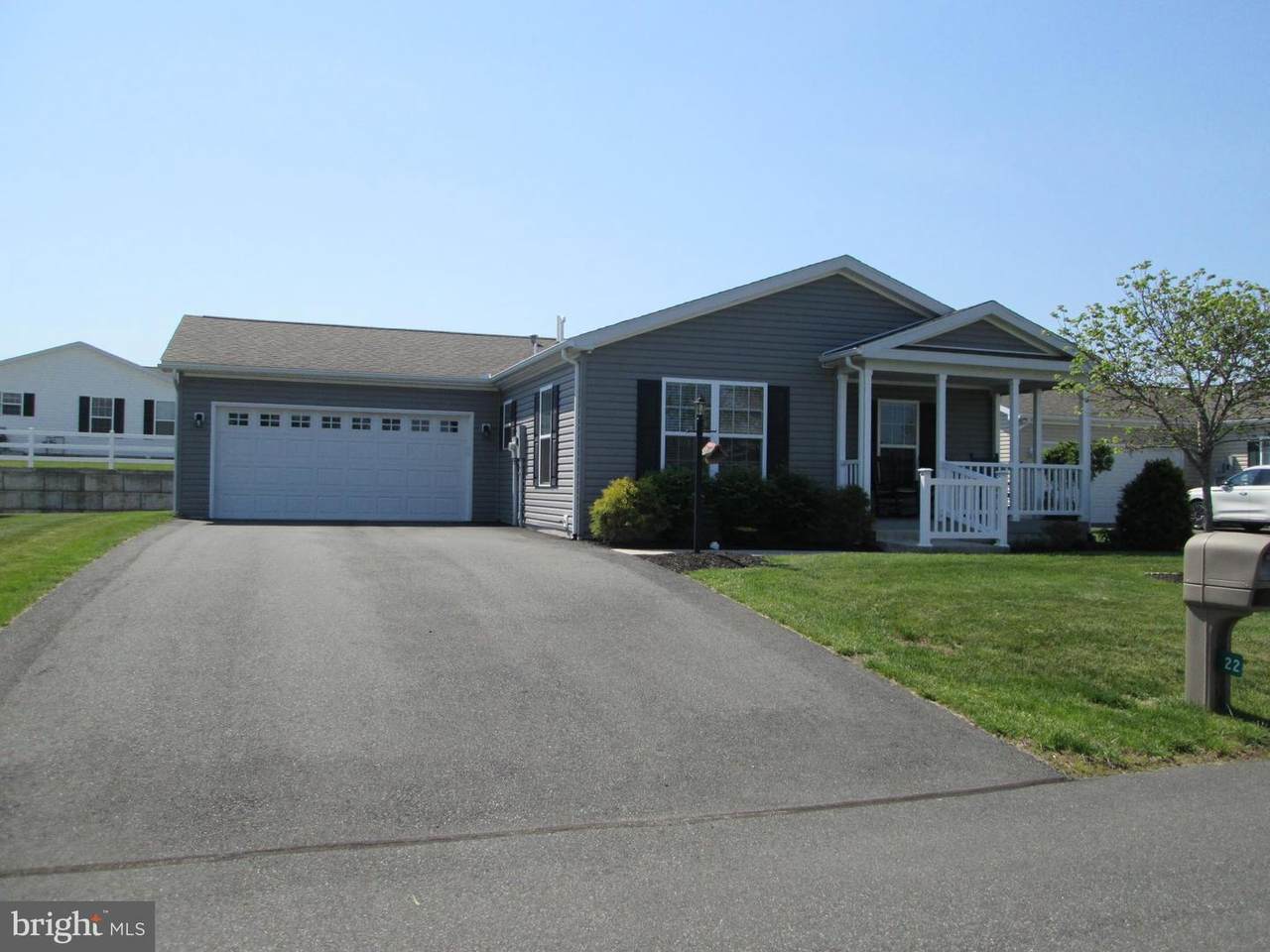 22 Finch Drive - Photo 1