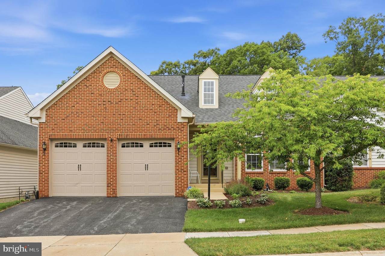 10562 Edwardian Lane - Photo 1