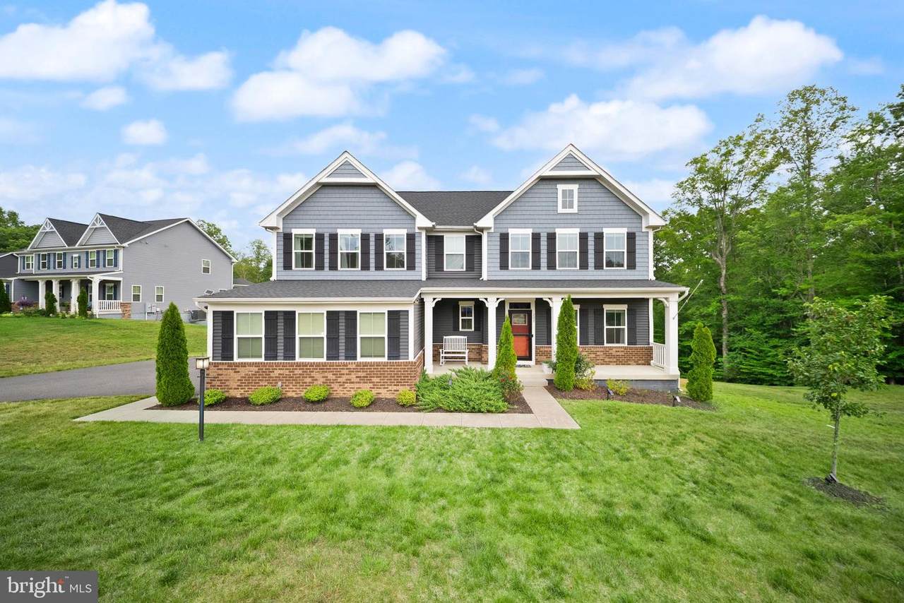 207 Southern View Drive - Photo 1