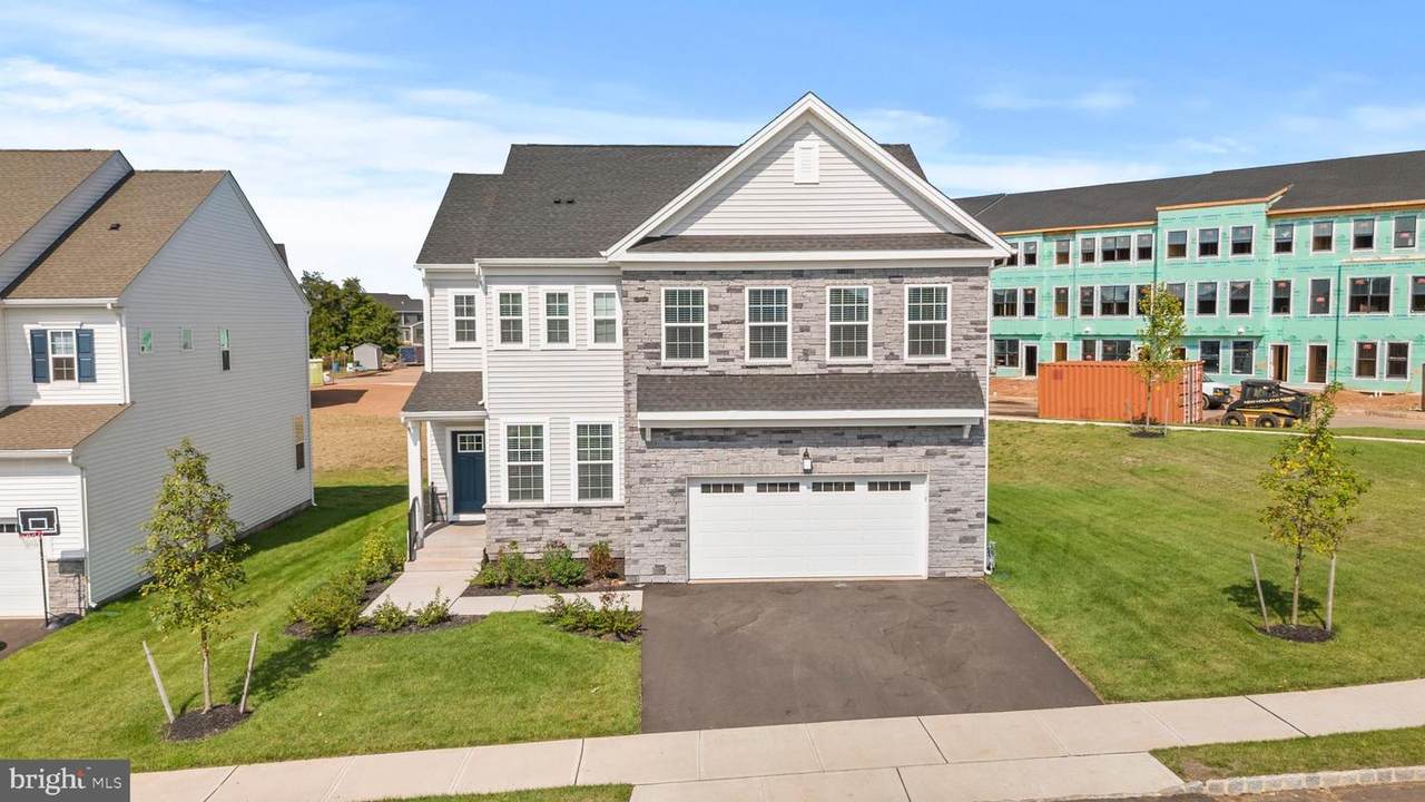 4 William Boyer Drive - Photo 1