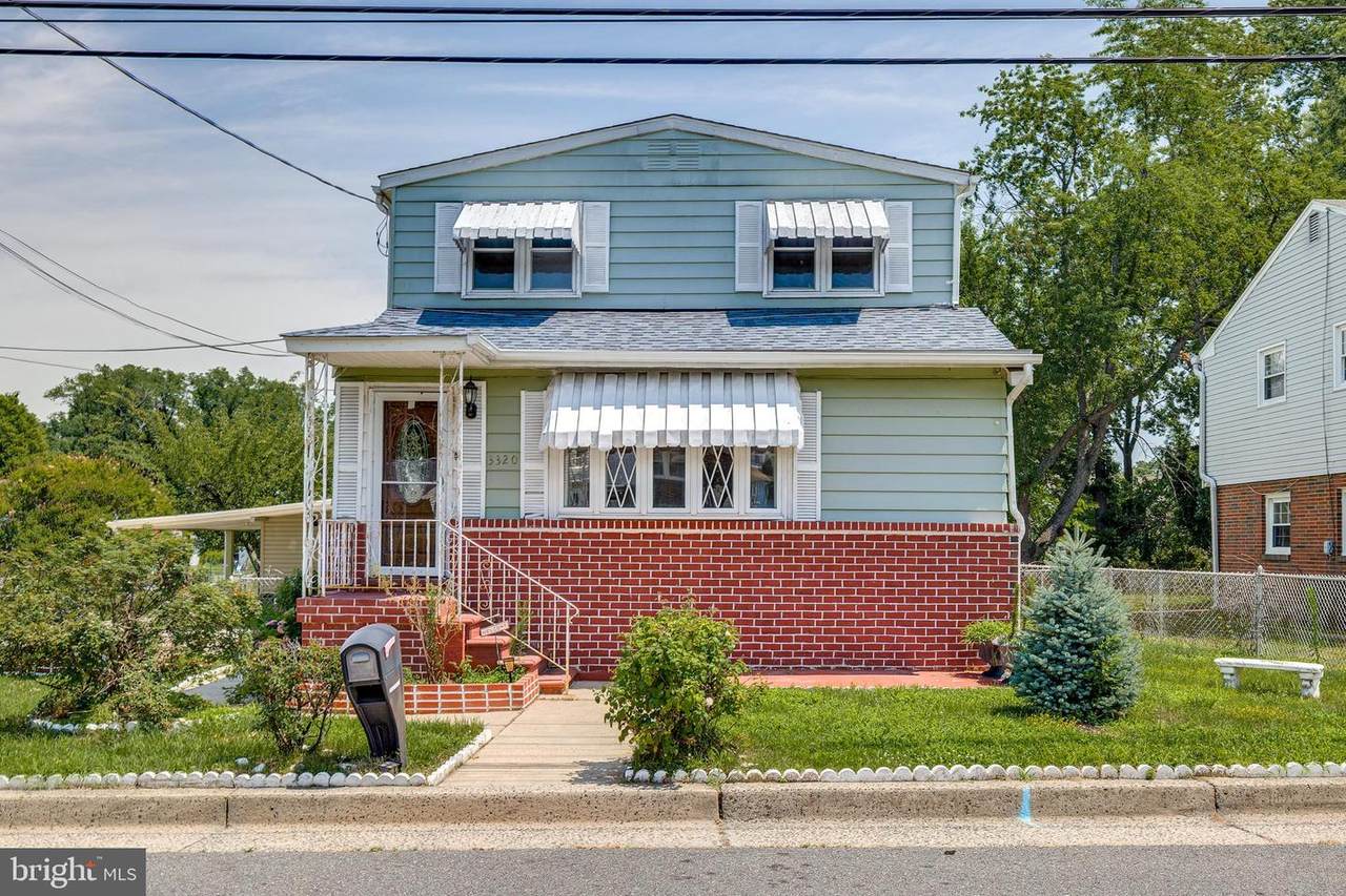 3320 Gladwyn Avenue - Photo 1