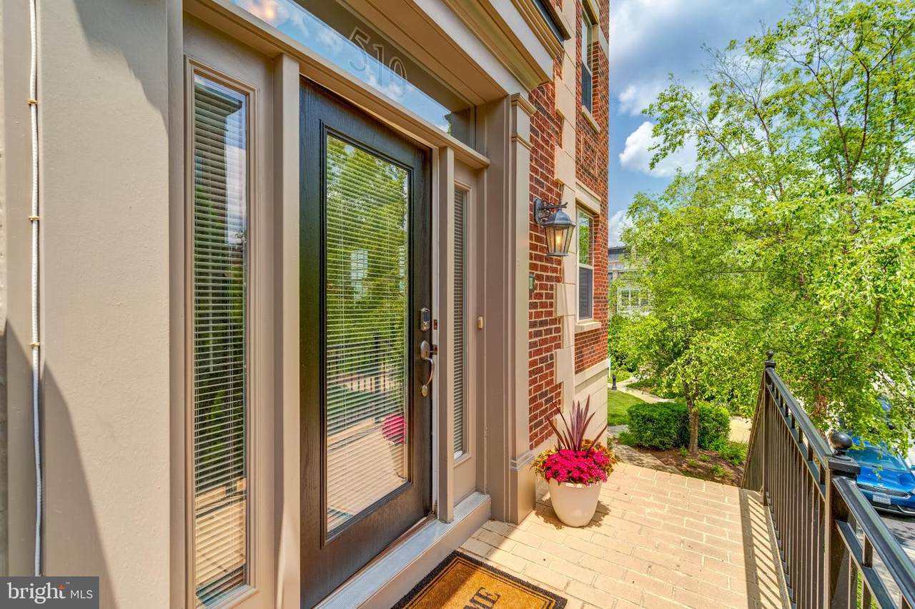 510 Overlook Park Drive - Photo 1