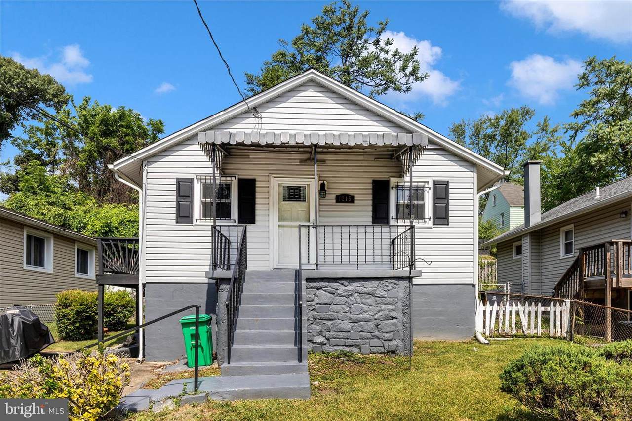 1215 Nova Avenue - Photo 1
