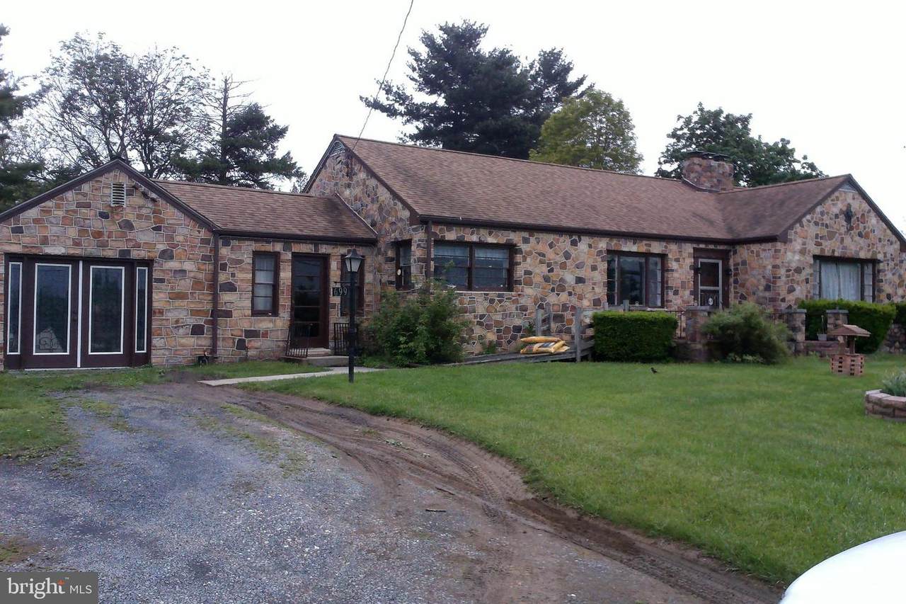 699 Front Royal Pike - Photo 1