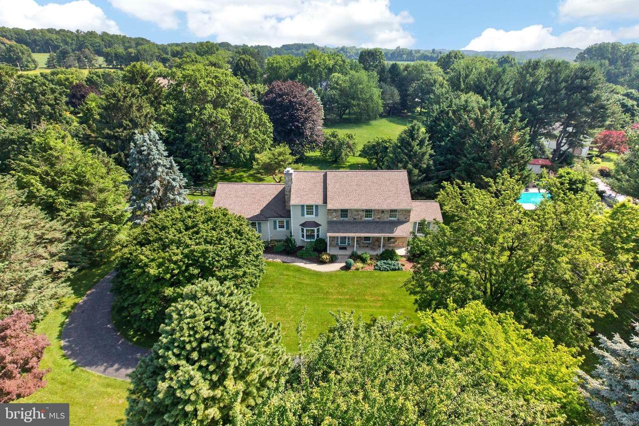 153 Doe Run Road - Photo 1