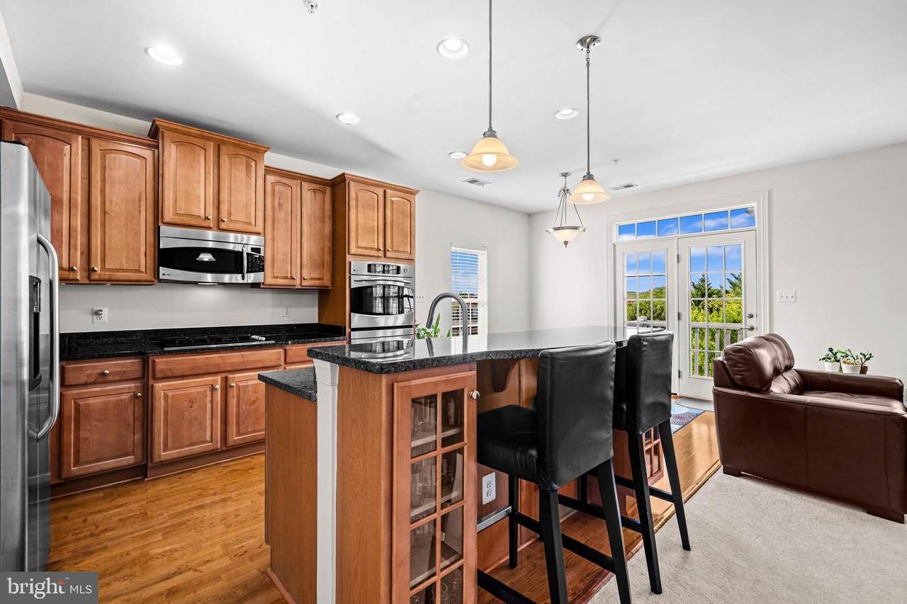 5725 Callcott Way - Photo 1